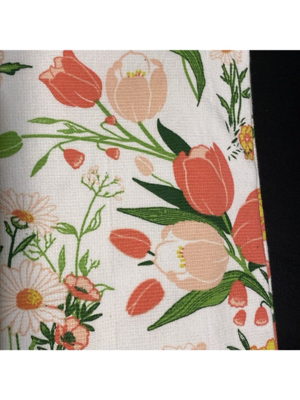 LOT of 6 Kitchen Hand Tea Towels Floral & Gingham Checkerboard Tulips Daisy Set - Picture 4 of 16